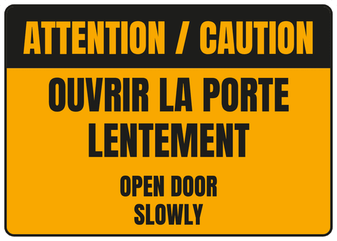 Ouvrir la porte lentement